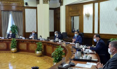 مصطفى مدبولي يطالب الوزارات بسرعة سداد مستحقات البترول