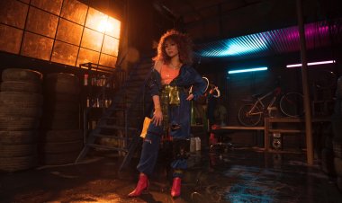 بالفيديو.. نهال كمال تغني راب لأول مرة في كليب «بوصلة»