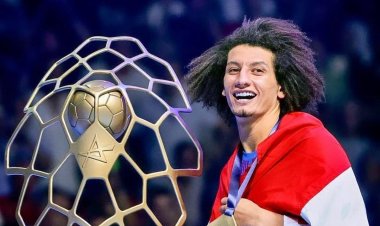 بعد أن وعدوه باستقباله في المطار.. علي زين يشكو تجاهل وزارة الرياضة