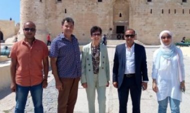 سفيرة سويسرا بالقاهرة تزور قلعة قايتباي بالإسكندرية