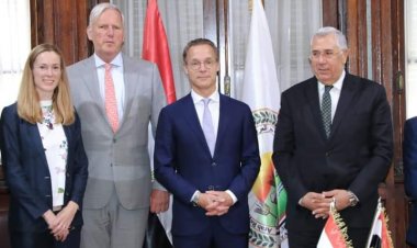 وزير الزراعة ومبعوث هولندا للمناخ يبحثان تأثير التغيرات المناخية وكيفية تدعيم الأمن الغذائي 