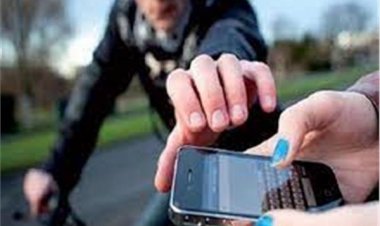 ضبط عاطل سرق هواتف محمولة من أشخاصًا بالموسكي