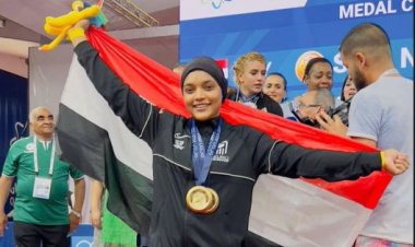 وزير الرياضة يهنىء نعمة سعيد بذهبيتي رفع الأثقال في دورة ألعاب البحر المتوسط