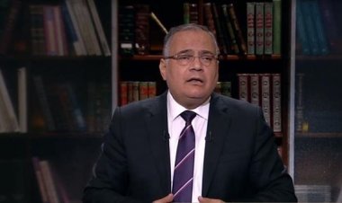 طنطاوي وآمنة نصير اتهاجموا لما قالوا النقاب «عادة» وده رأي شيخ الأزهر حاليا.. أبرز تصريحات سعد الدين الهلالي في «الحكاية»