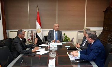 وزير الإسكان: نسعى لنقل وتوطين التكنولوجيا الحديثة لمحطات تحلية المياه
