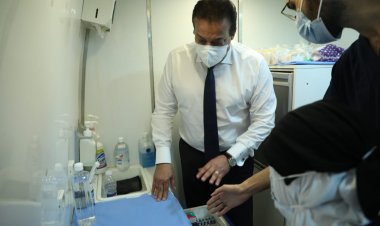 القائم بأعمال وزير الصحة يتابع الخدمات الطبية في المدن الساحلية