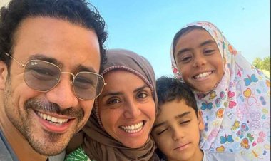 علا رشدي تنشر صورة لعائلتها من صلاة العيد