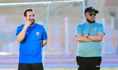 مران الزمالك.. «فيريرا» يجتمع باللاعبين ويتابع حالة المصابين