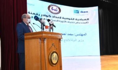 وزير الدولة للإنتاج الحربي: ننتج أتوبيس كهربائي لنقل ضيوف مؤتمر المناخ