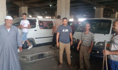 محافظ القليوبية يتفقد المواقف ومحطات الوقود.. ويحذر من مخالفة القانون