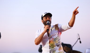 بالصور.. تامر حسني يشعل الأجواء في حفله بالعلمين الجديدة