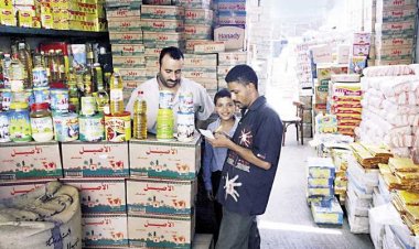 أمين عام اتحاد الغرف التجارية يوضح تأثير رفع أسعار البنزين على السلع