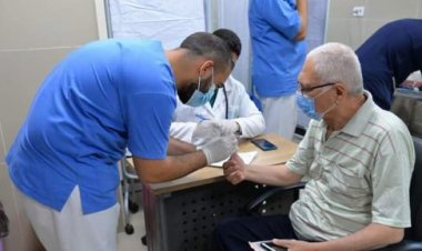 الصحة: فحص 405 آلاف شخص فوق سن 65 عاما ببرنامج رعاية كبار السن