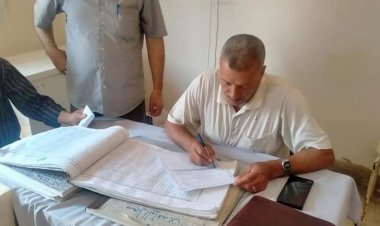 إحالة 20 موظفا بالمنشآت الخدمية والوحدات الصحية بالبحيرة للتحقيق