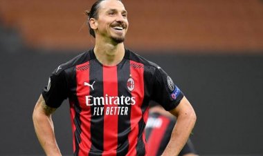 رسميًا.. إبراهيموفيتش يمدد تعاقده مع ميلان