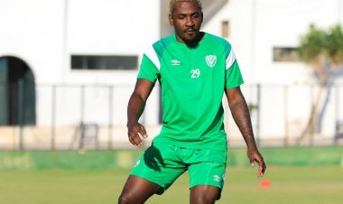 صحيفة ليبية: جونيور أجايي يقترب من العودة إلى الدوري المصري