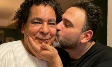 شاهد.. أكرم حسني يكشف عن بوستر أغنية «للي» للفنان محمد منير