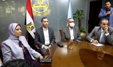 محافظ كفر الشيخ يغرم سيارتين مخالفتين لتعريفة الركوب