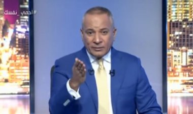 أحمد موسى: الكرتونة البيض بـ77 جنيه ليه؟.. دي مصيبة