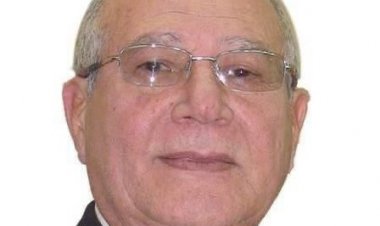 وزيرة الثقافة تنعي الدكتور أحمد مرسي رئيس دار الكتب والوثائق الأسبق