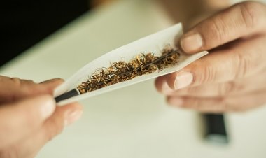 غرامة «5» آلاف جنيه لعم «رضيعة» أُصيبت بغيبوبة إثر تناولها «الحشيش» في قنا