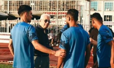 طالبهم بهدوء الأعصاب.. مرتضى منصور يحفز لاعبي الزمالك قبل مواجهة الأهلي