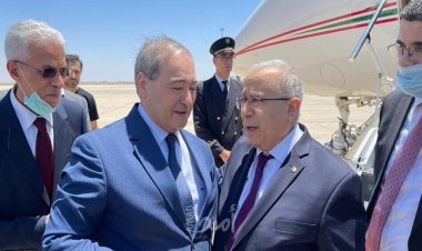 وزير خارجية الجزائر يعقد محادثات ثنائية مع نظيرة السوري بدمشق  