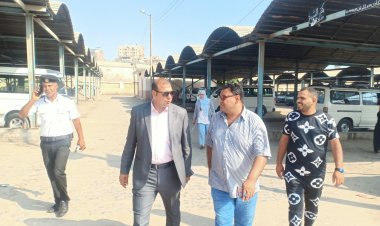 بالصور..إيقاف 4 سيارات عن العمل لمخالفة تعريفة الركوب بكفر الشيخ