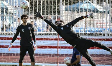 خماسي حراسة مرمى الزمالك يخوضون فقرة تدريبات فنية خاصة