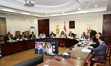 وزير الإسكان يترأس اجتماع مجلس إدارة الهيئة العامة للتنمية السياحية