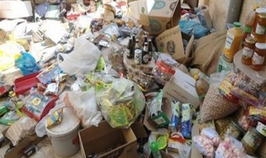ضبط مواد غذائية مجهولة المصدر داخل مخزن بحدائق القبة 