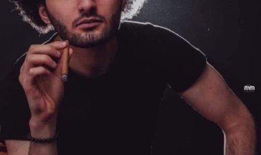 بعد  ظهورها لأول مرة في الإعلام.. حقيقة وفاة والدة محمد عادل بعد إصابتها بأزمة قلبية مفاجئة