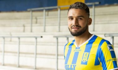اللاعب الجزائري أحمد توبة يرفض السفر مع فريقه التركي لمواجهة مكابي الإسرائيلي