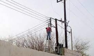 صعق كهربائى ينهى حياة شاب بالعياط 