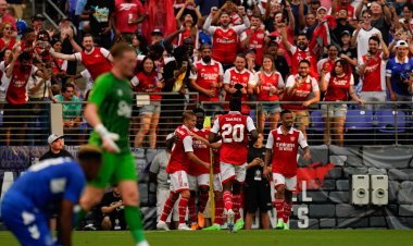 النني يشارك في فوز أرسنال على إشبيلية 6-0 وديا