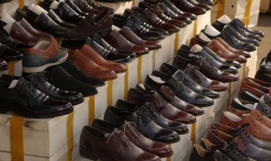 رئيس شعبة الأحذية: الدولة تساند المصانع المحلية لعبور الأزمة العالمية