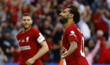 صلاح صنع وسجل.. ليفربول بطلًا للدرع الخيرية بثلاثية في شباك السيتي