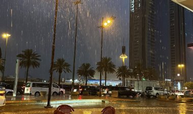 السعودية..سقوط أمطار غزيرة وتوقعات بحدوث سيول