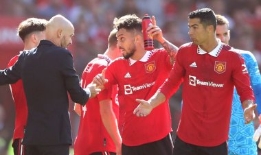 رونالدو بديلا.. تشكيل مانشستر يونايتد أمام ليستر في الدوري الإنجليزي