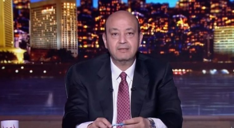 عمرو أديب: لو في حد يقدر يكتب كتابا في الدولة فهو الرئيس عبد الفتاح السيسي