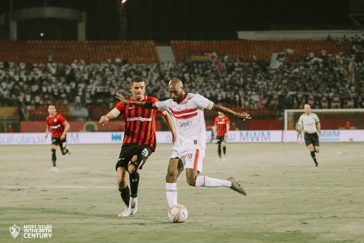 نسى الكروت في البيت.. شوبير ينتقد أداء الحكم محمد الحنفي في مباراة فيوتشر والزمالك