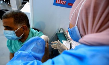 الصحة: 75% من مصابي كورونا ممن احتاجوا للعزل داخل المستشفيات لم يتلقوا اللقاح