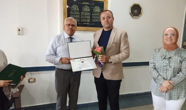 رئيس مياه المنوفية يكرم الحاصلين على الماجستير والدكتوراه من العاملين بالشركة