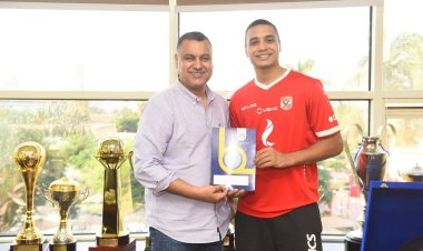 الأهلي يتعاقد مع أحمد عزب لتدعيم رجال الطائرة