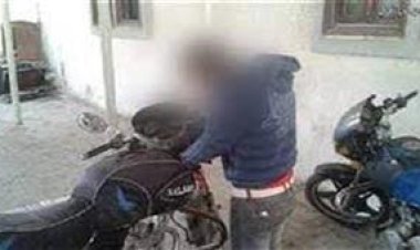 حبس عاطلين بتهمة سرقة الدراجات النارية بالبساتين