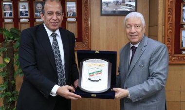 رئيس نادي القضاة يهنئ المستشار محمد بكر برئاسة هيئة قضايا الدولة