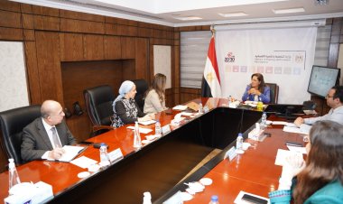 وزيرة التخطيط  تبحث فرص التعاون المشترك مع التحالف الوطني للعمل الأهلي