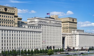 «الدفاع الروسية» تواصل مراقبة الخبراء الأجانب في أوكرانيا