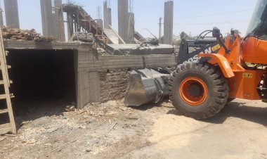 إزالة 13 حالة تعد بمساحة 2625 مترا مربع بإسنا جنوب الأقصر