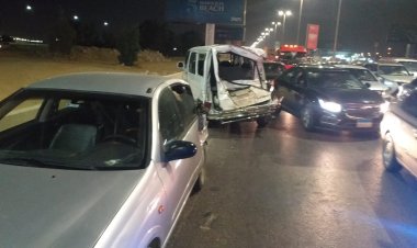 حادث تصادم مروع بين 4 سيارات أعلى الطريق الدائري.. صور